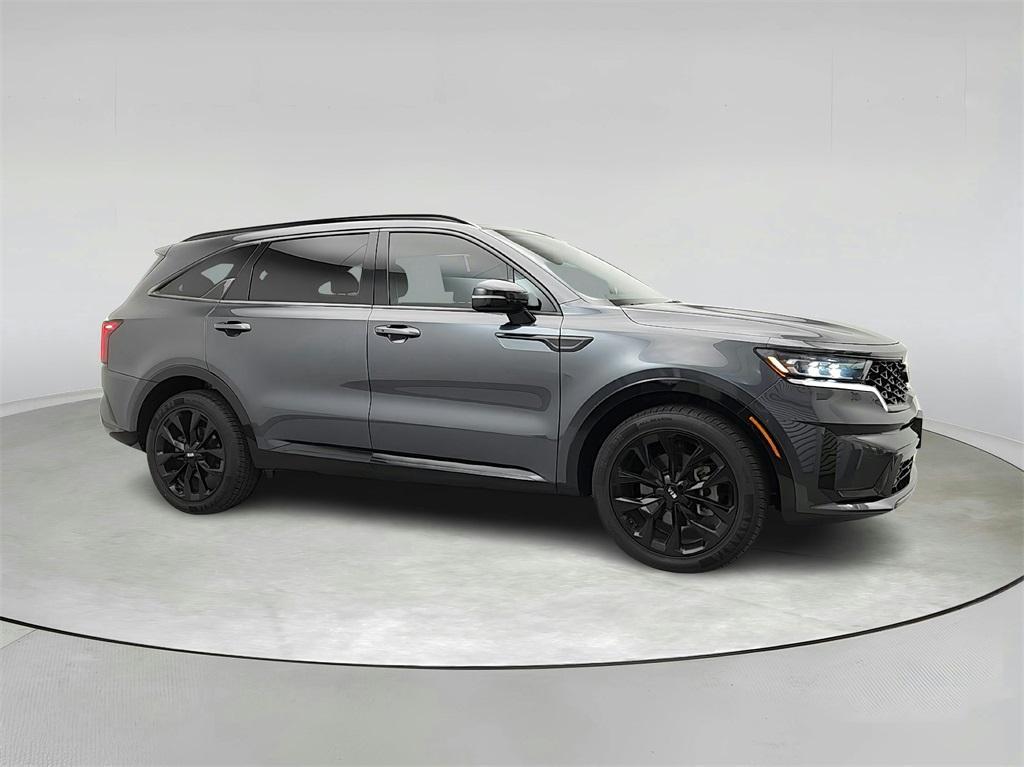 used 2021 Kia Sorento car, priced at $23,991