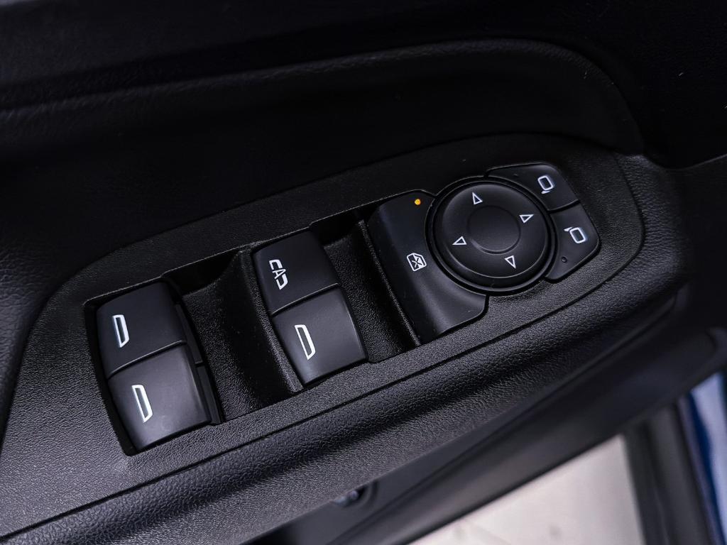 used 2022 Chevrolet Equinox car, priced at $18,997