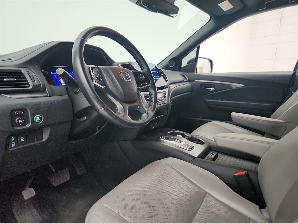 used 2021 Honda Passport car, priced at $25,992