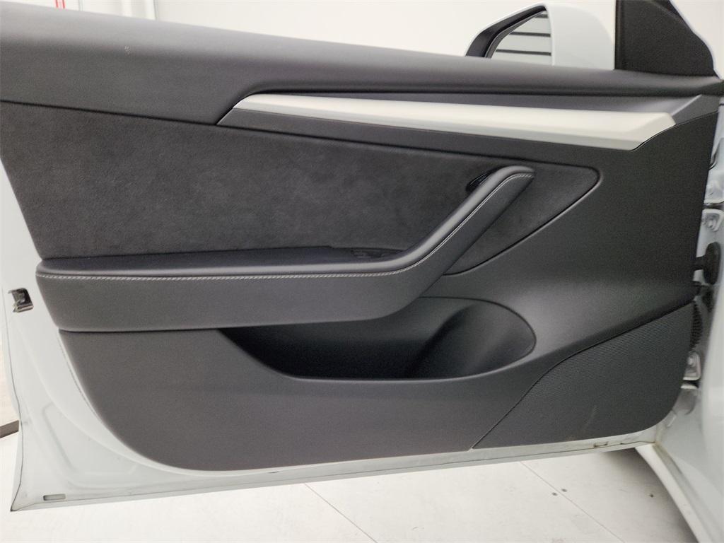 used 2021 Tesla Model 3 car, priced at $25,996