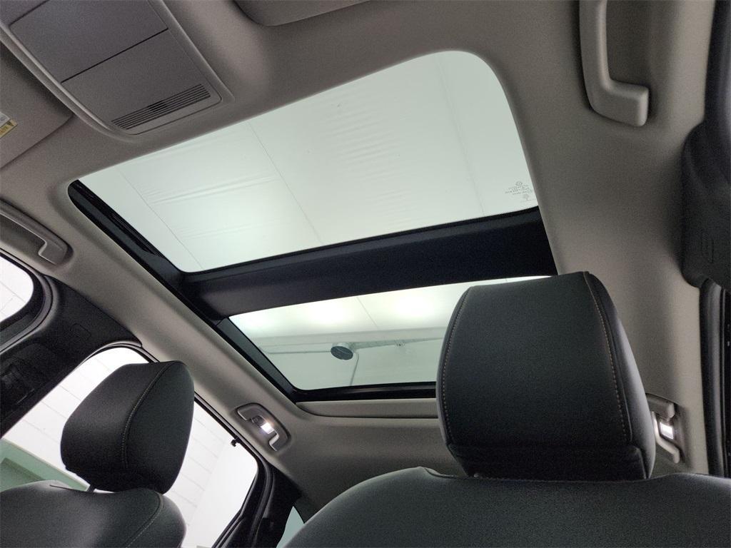 used 2025 Mazda CX-70 car, priced at $39,700
