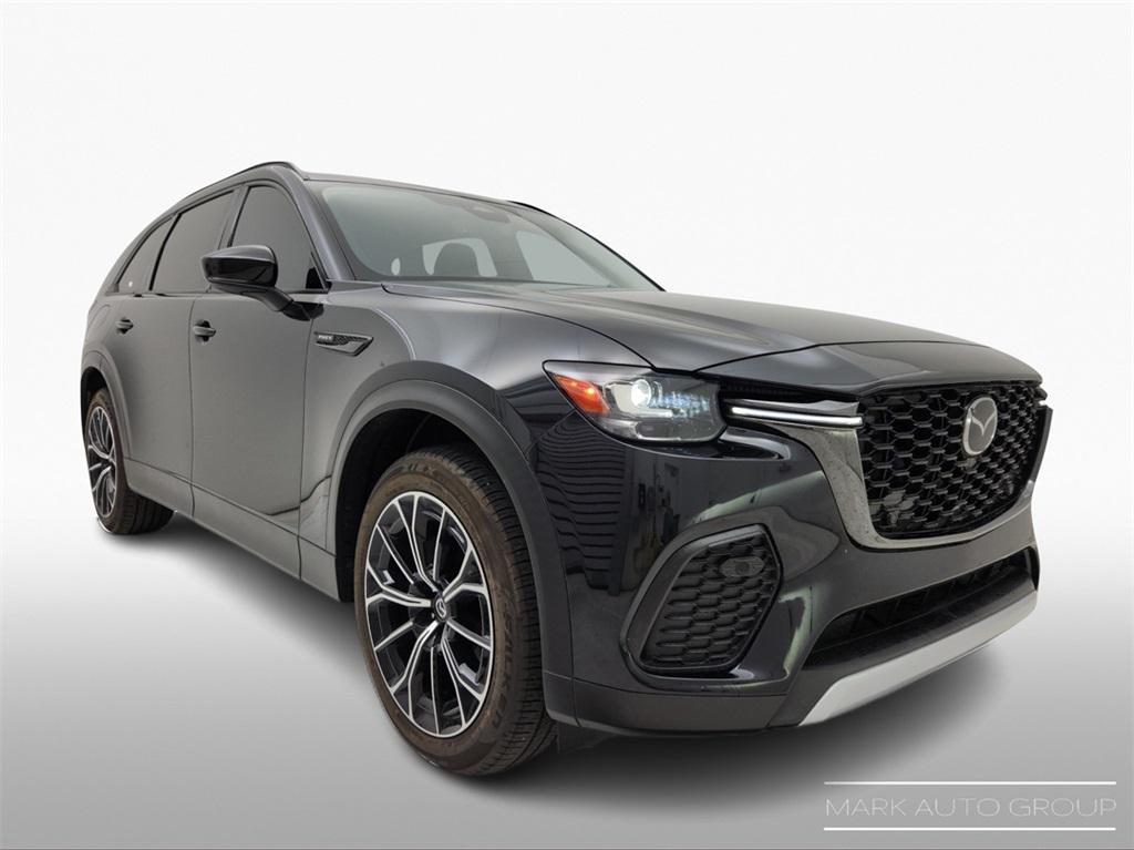 used 2025 Mazda CX-70 car, priced at $39,700