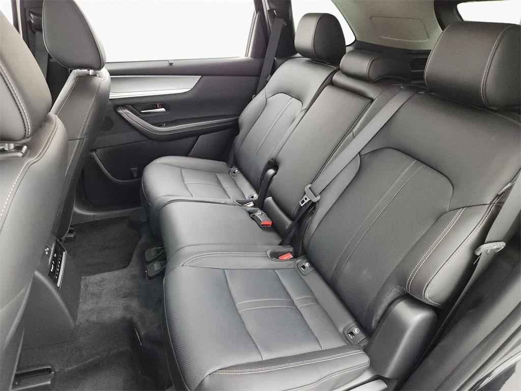 used 2025 Mazda CX-70 car, priced at $39,700
