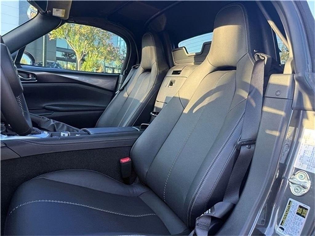 new 2025 Mazda MX-5 Miata car, priced at $33,383