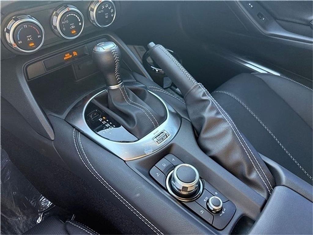 new 2025 Mazda MX-5 Miata car, priced at $33,383