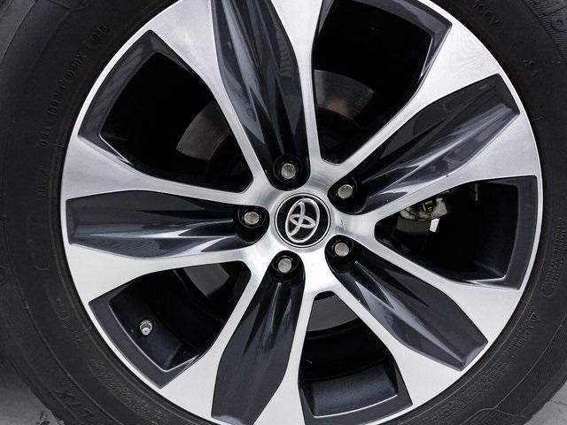 used 2023 Toyota Highlander car, priced at $28,990