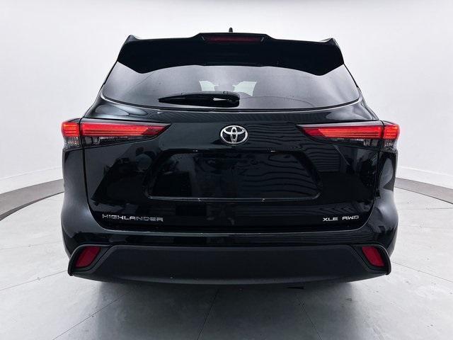 used 2023 Toyota Highlander car, priced at $28,990