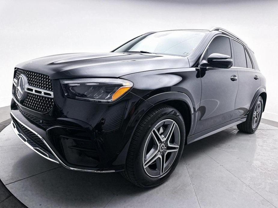 used 2024 Mercedes-Benz GLE 450 car, priced at $63,500