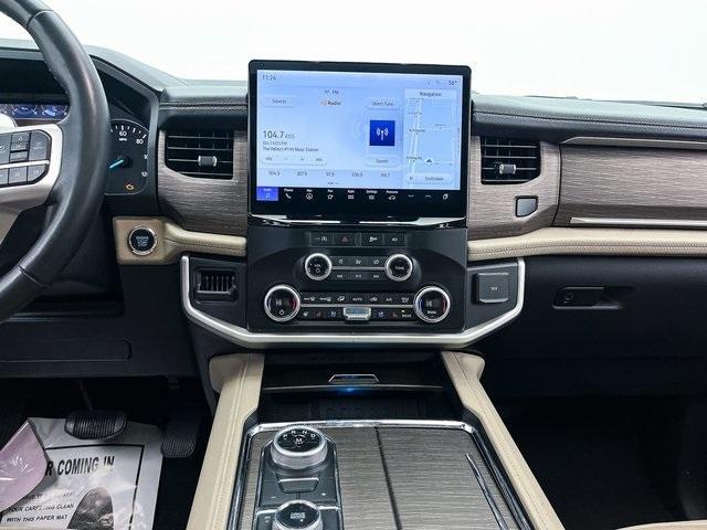 used 2024 Ford Expedition car, priced at $52,990