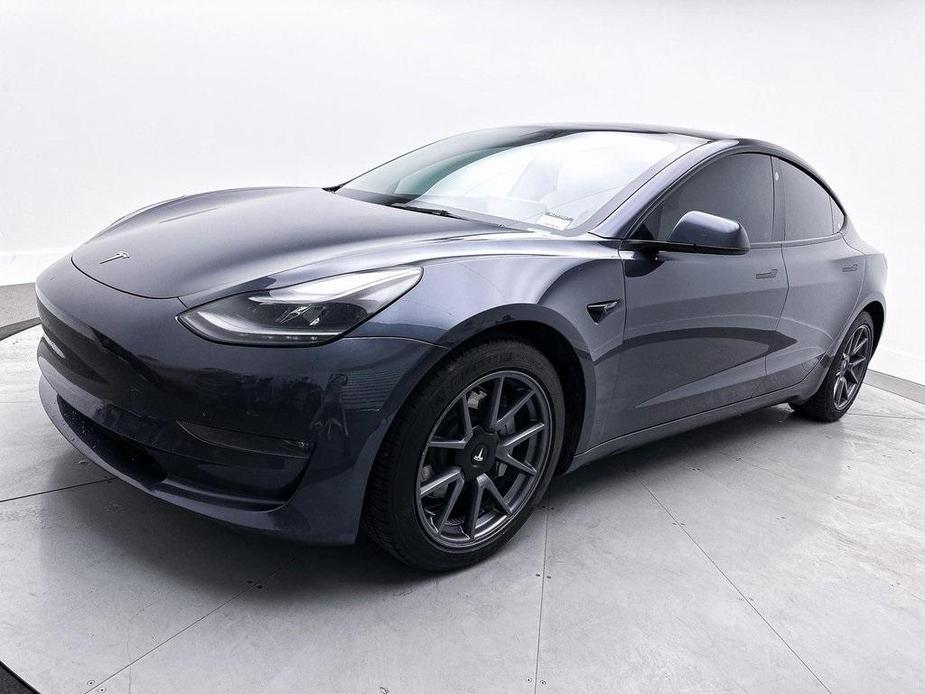 used 2022 Tesla Model 3 car, priced at $27,999