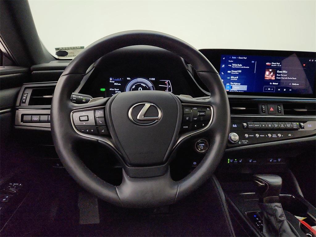 used 2024 Lexus ES 300h car, priced at $43,734