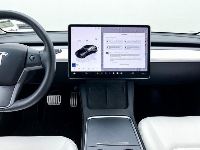 used 2022 Tesla Model 3 car, priced at $27,993