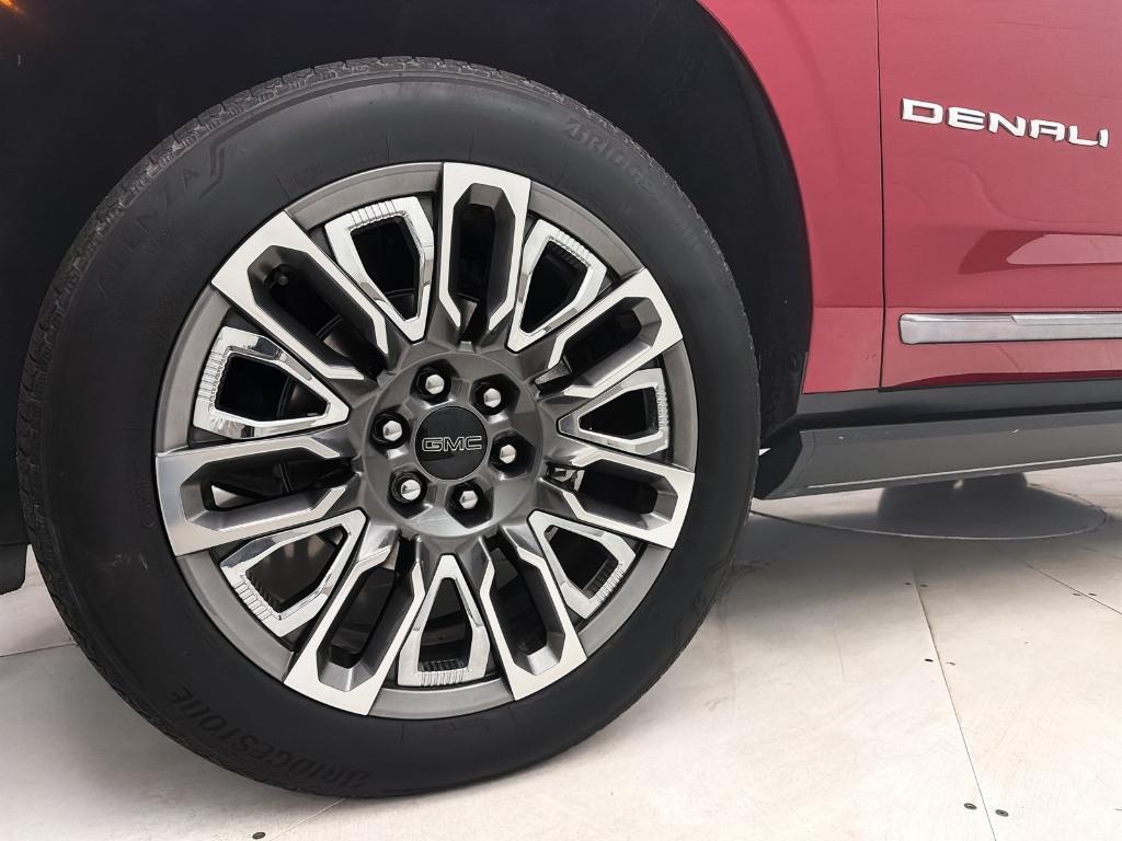 used 2023 GMC Yukon car, priced at $72,995