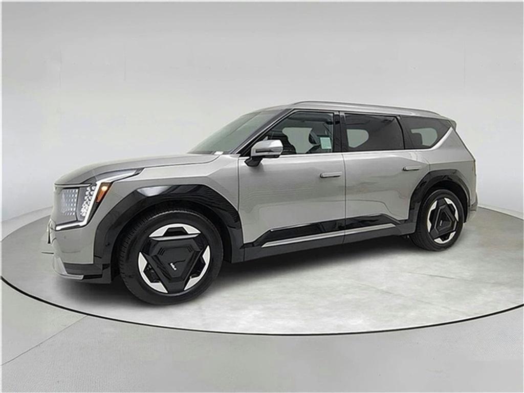 used 2024 Kia EV9 car, priced at $50,977