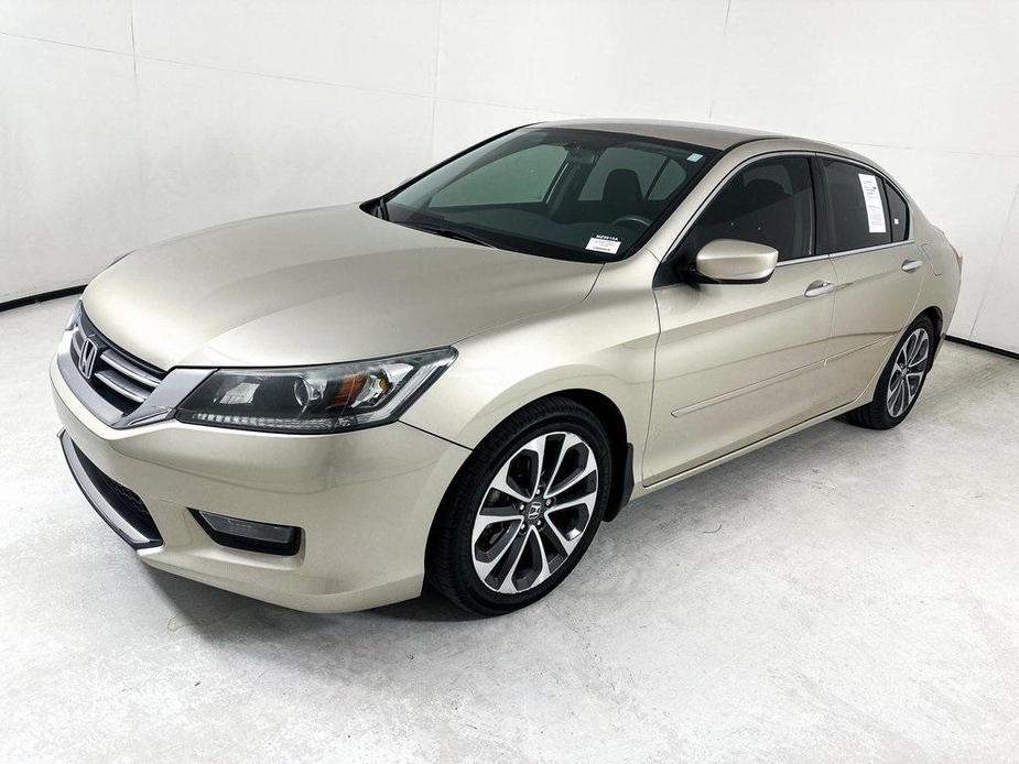 used 2015 Honda Accord car, priced at $15,500