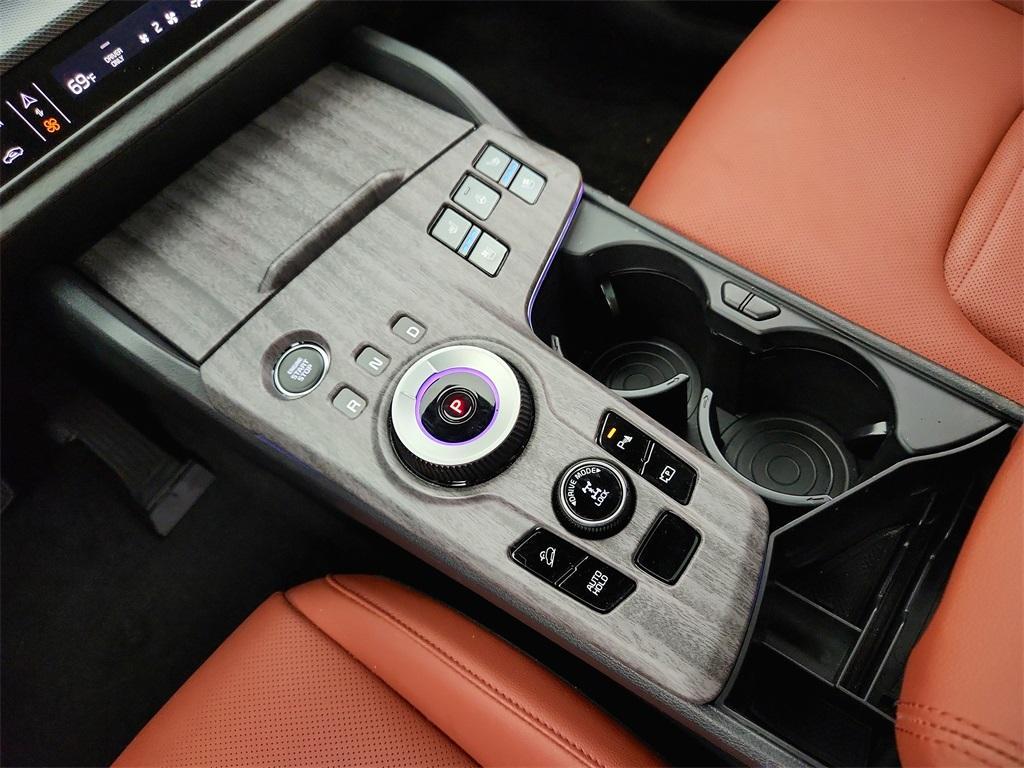 used 2024 Kia Sportage Hybrid car, priced at $34,950