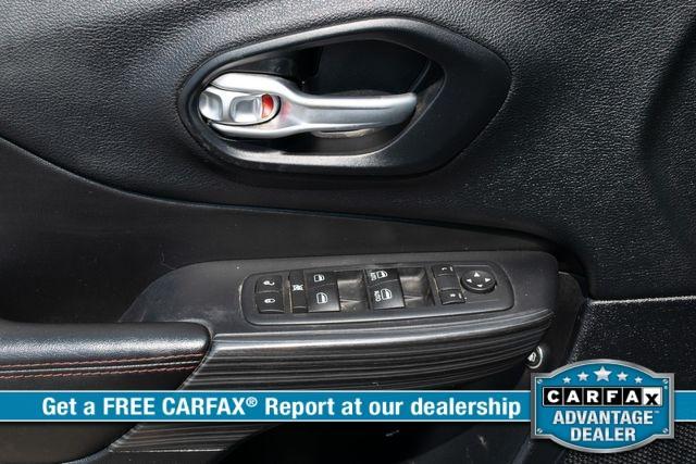used 2016 Jeep Cherokee car, priced at $12,995