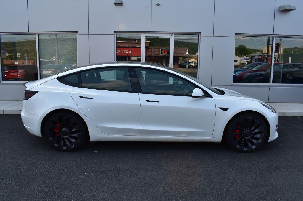 used 2021 Tesla Model 3 car, priced at $39,995