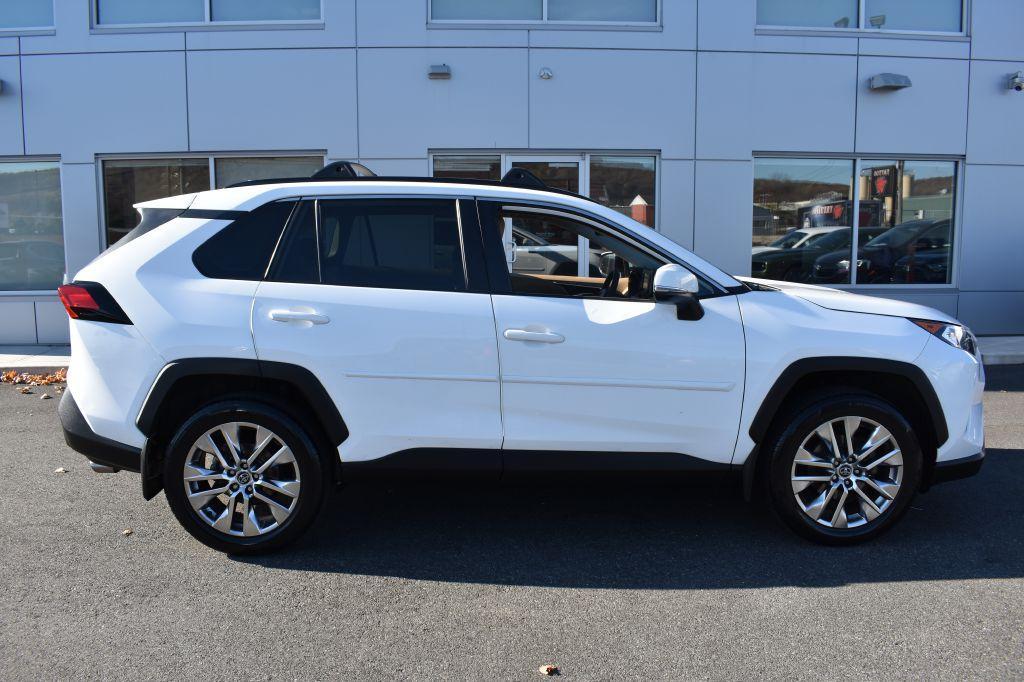 used 2020 Toyota RAV4 car, priced at $25,995