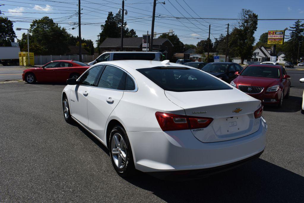 used 2023 Chevrolet Malibu car, priced at $17,995