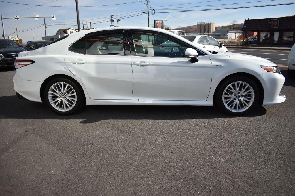 used 2020 Toyota Camry Hybrid car, priced at $21,995