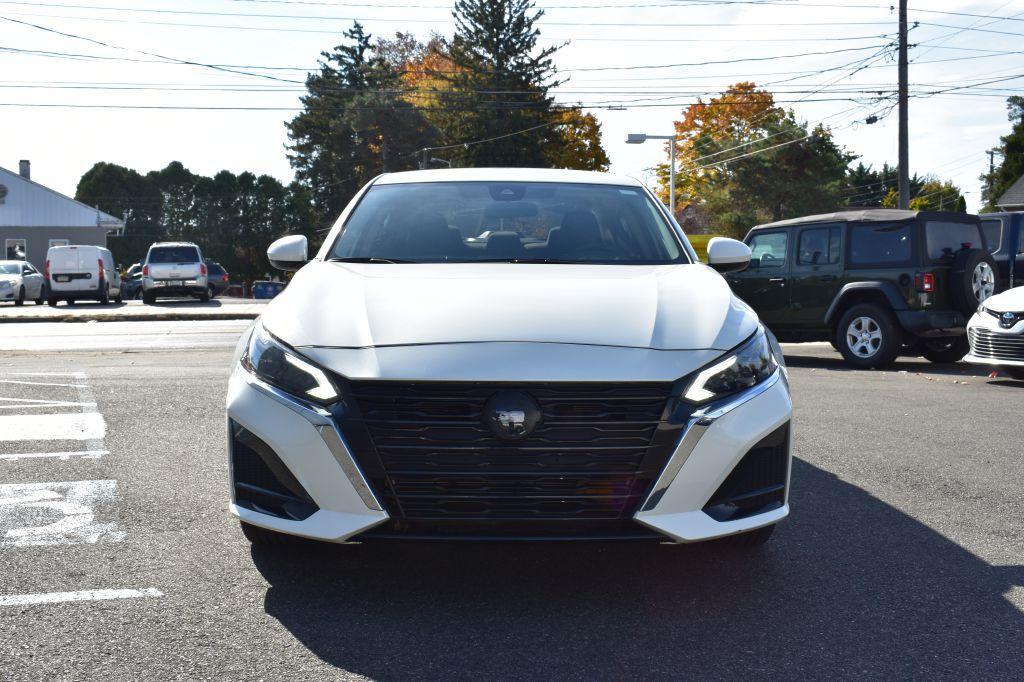 used 2023 Nissan Altima car, priced at $22,199