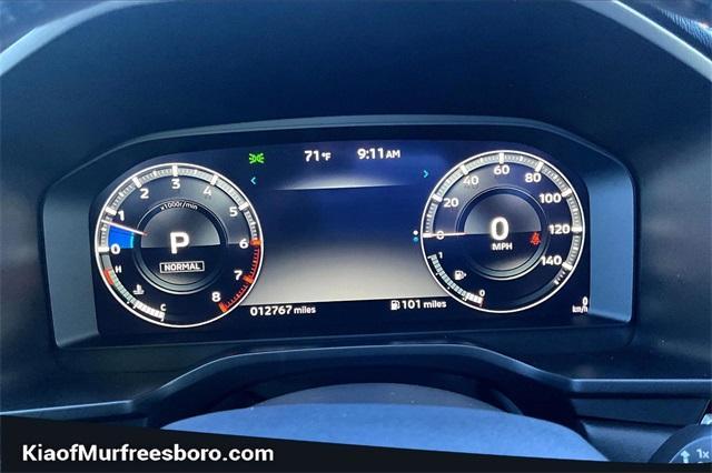 used 2024 Mitsubishi Outlander car, priced at $28,706