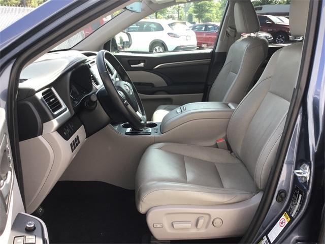 used 2017 Toyota Highlander car, priced at $23,865