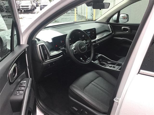used 2024 Kia Sorento car, priced at $31,890