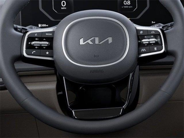 new 2025 Kia Carnival car, priced at $48,095