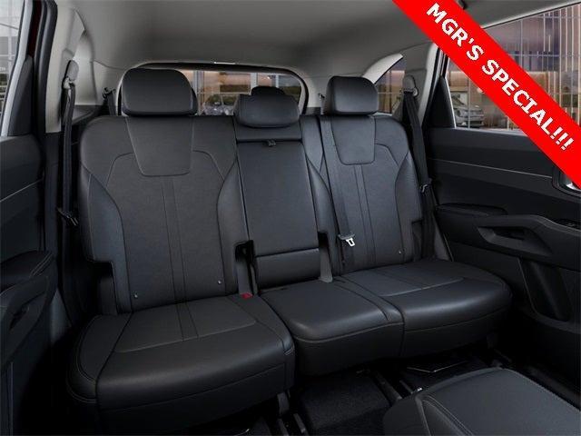 new 2025 Kia Sorento car, priced at $39,085