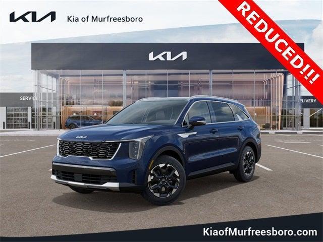 new 2025 Kia Sorento car, priced at $38,675