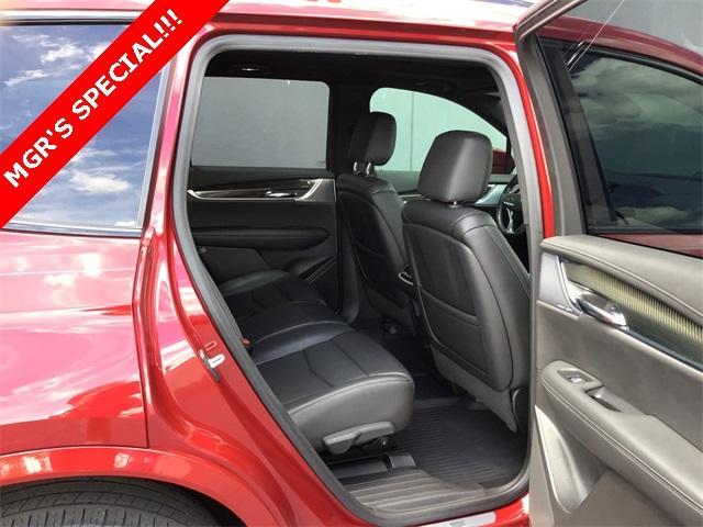 used 2020 Cadillac XT6 car, priced at $30,185