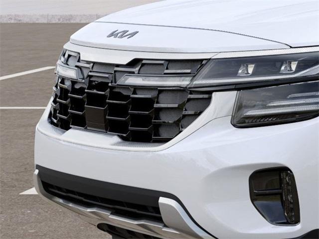 new 2025 Kia Seltos car, priced at $33,900