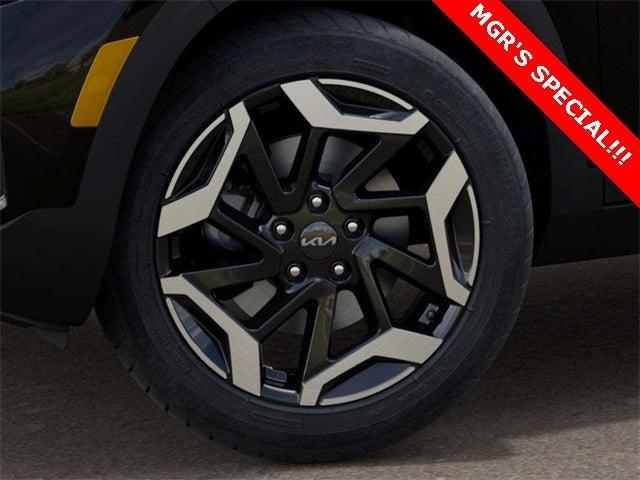new 2025 Kia Seltos car, priced at $33,170