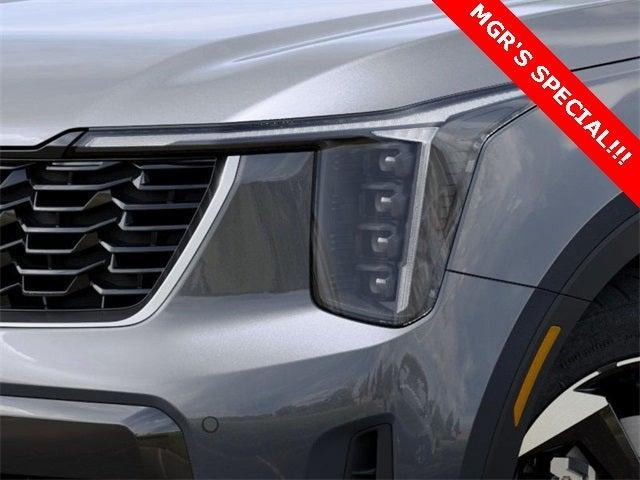 new 2025 Kia Sorento Hybrid car, priced at $42,090