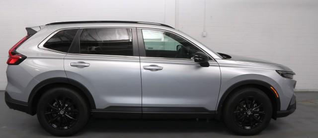 new 2025 Honda CR-V Hybrid car, priced at $38,700