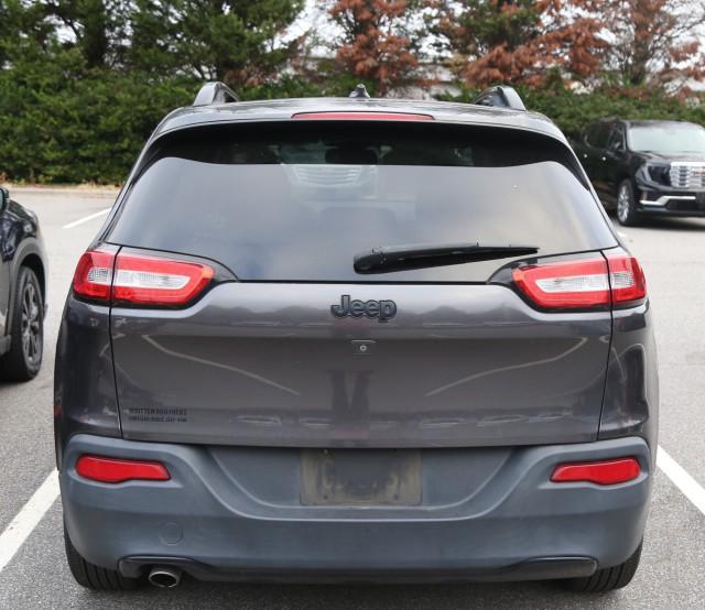 used 2018 Jeep Cherokee car, priced at $11,999