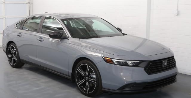new 2025 Honda Accord Hybrid car, priced at $34,010