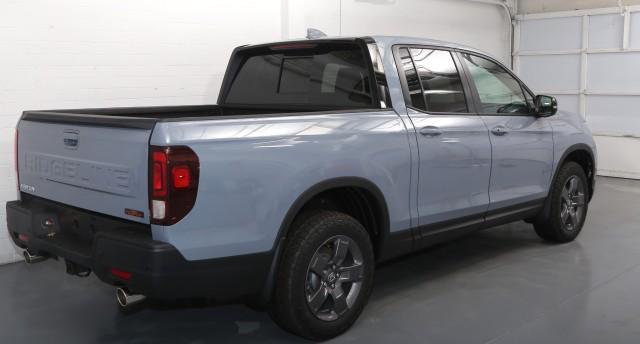 new 2025 Honda Ridgeline car, priced at $47,230