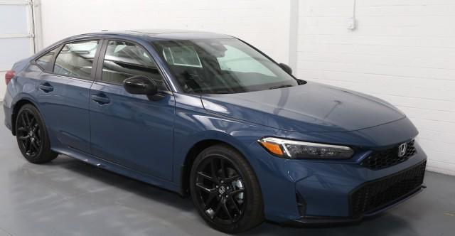 new 2026 Honda Civic Hybrid car, priced at $32,245