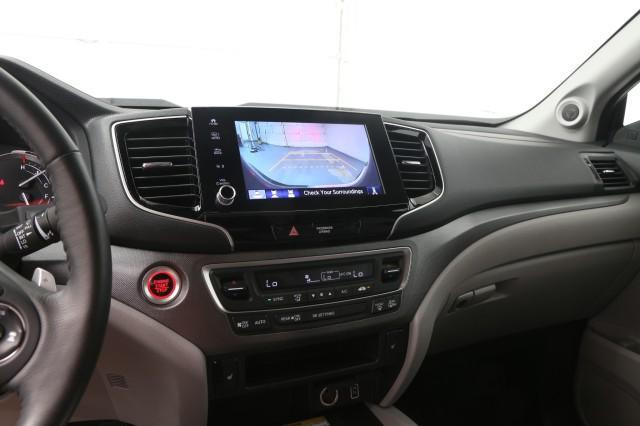 used 2023 Honda Ridgeline car, priced at $38,999