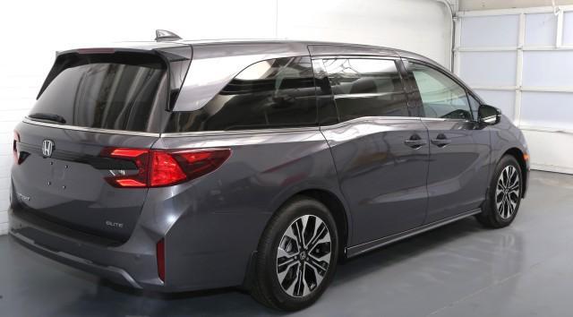 new 2025 Honda Odyssey car, priced at $52,275