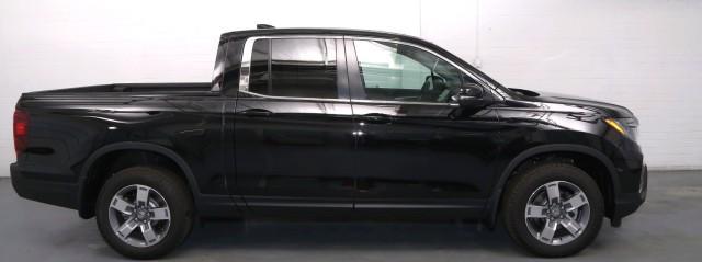 new 2025 Honda Ridgeline car, priced at $44,625