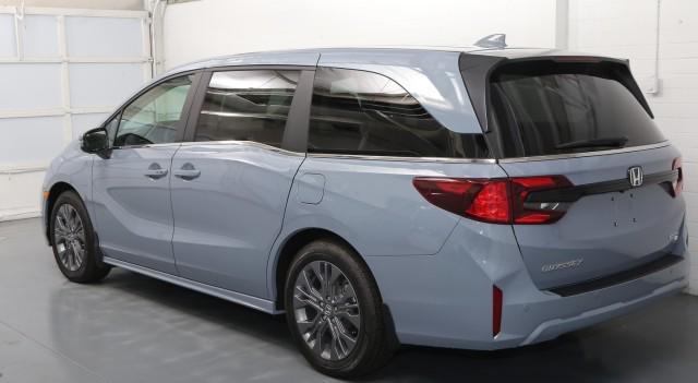 new 2025 Honda Odyssey car, priced at $49,055