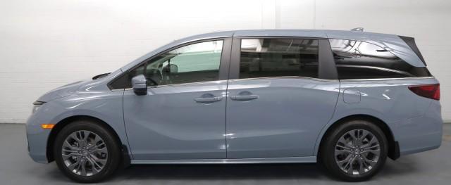 new 2025 Honda Odyssey car, priced at $49,055