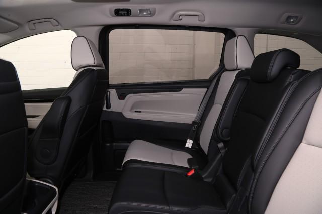 new 2025 Honda Odyssey car, priced at $49,995