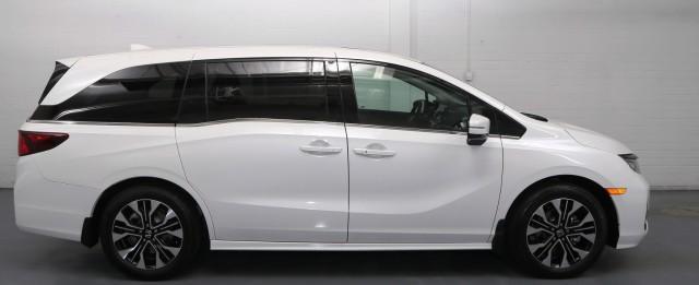 new 2025 Honda Odyssey car, priced at $52,730