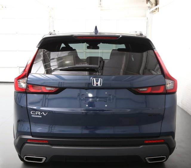 new 2025 Honda CR-V Hybrid car