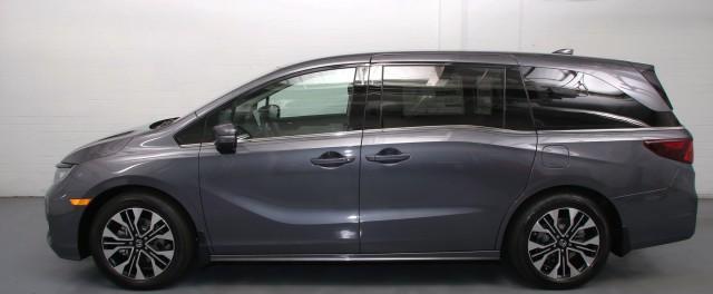 new 2025 Honda Odyssey car, priced at $52,275